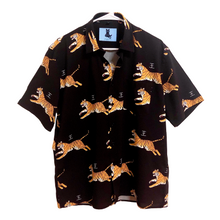 Load image into Gallery viewer, Black Tiger Button Up