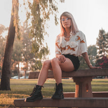 Load image into Gallery viewer, White Tiger Button Up